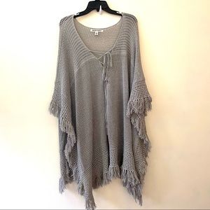 Andrew Charles gray metallic fringed boho poncho sweater size Large